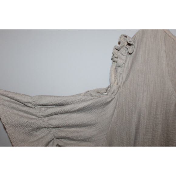 Farmhouse Frocks Cold Shoulder Lagonlook Oversized Tunic Top Tan Plus Size XXXL - Picture 9 of 16